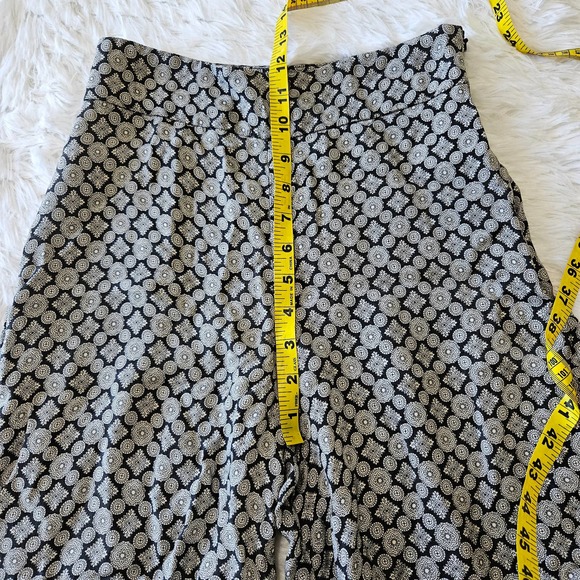 Zara‎ Woman Navy Blue & White Mosaic Pattern Wide Leg High Rise Pant. Size XS - Picture 7 of 9